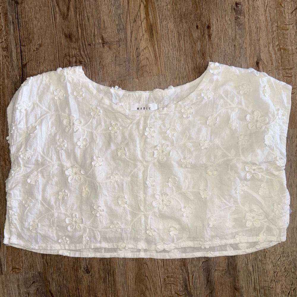 Mabel • Floral Embroidered Boxy Crop Top